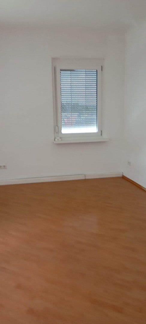 Pronájem bytu 2+1 70 m², Von-der-Tann-Straße 135, Nürnberg, Bavorsko Pronájem bytu 2+1 70 m², Von-der-Tann-Straße 135, Nürnberg, Bavorsko
