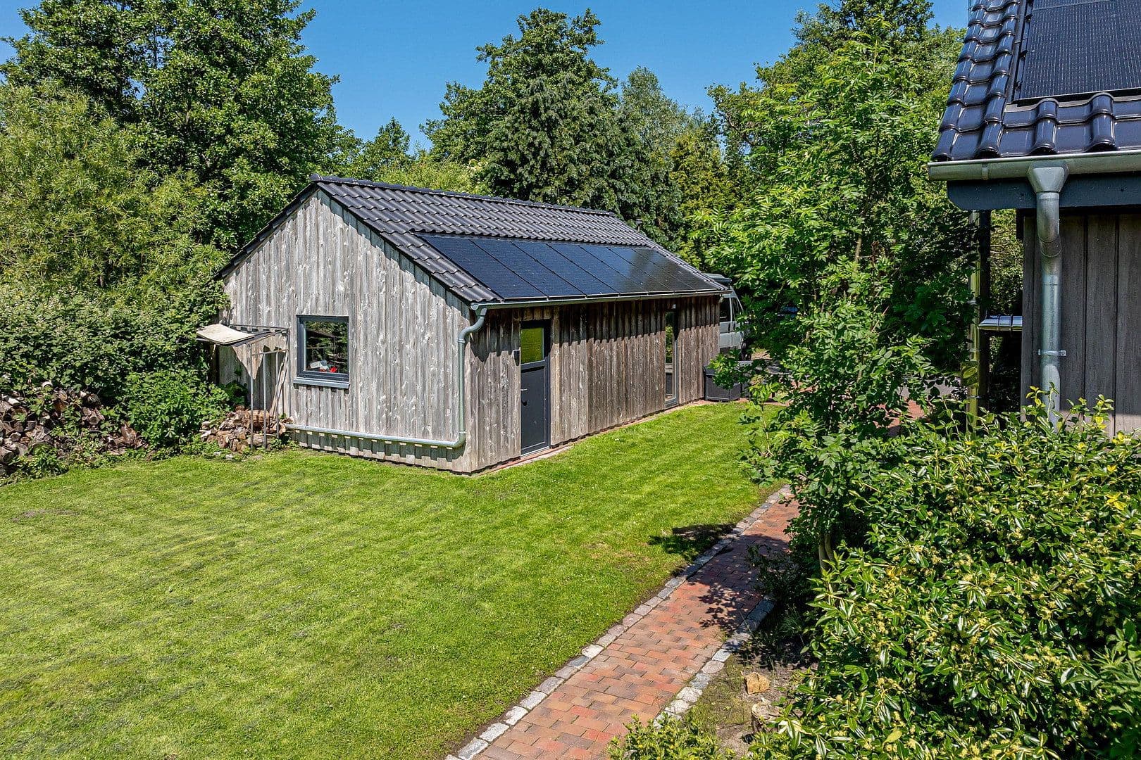 Prodej domu 130 m², pozemek 2.722 m², Kollmar, Šlesvicko-Holštýnsko Prodej domu 130 m², pozemek 2.722 m², Kollmar, Šlesvicko-Holštýnsko