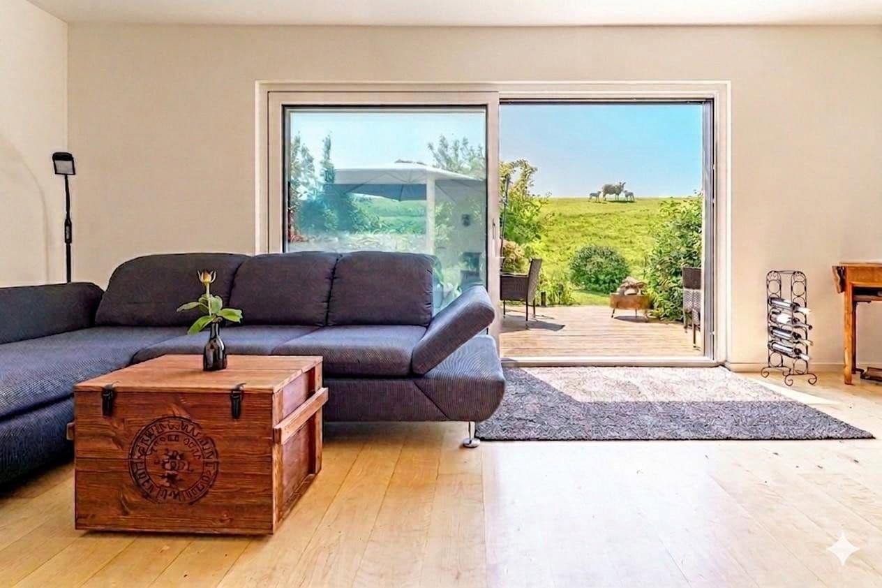 Prodej domu 130 m², pozemek 2.722 m², Kollmar, Šlesvicko-Holštýnsko Prodej domu 130 m², pozemek 2.722 m², Kollmar, Šlesvicko-Holštýnsko