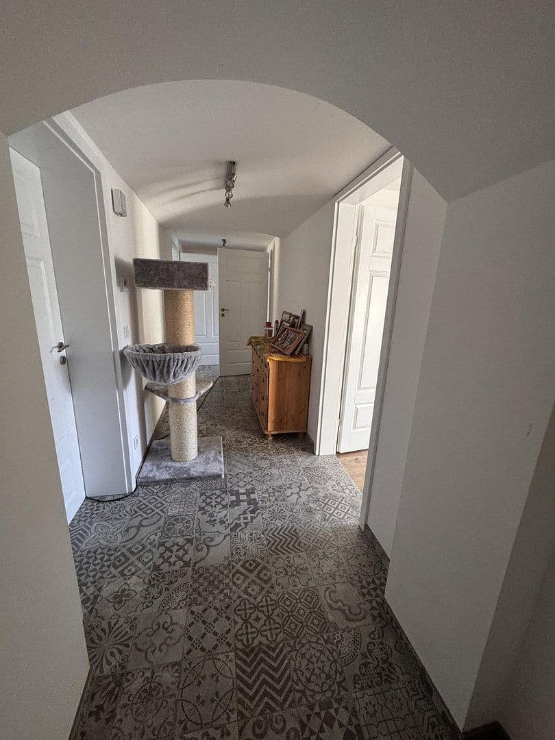 Prodej domu 139 m², pozemek 916 m², Wappeltshofen 4, Altdorf bei Nürnberg, Bavorsko Prodej domu 139 m², pozemek 916 m², Wappeltshofen 4, Altdorf bei Nürnberg, Bavorsko
