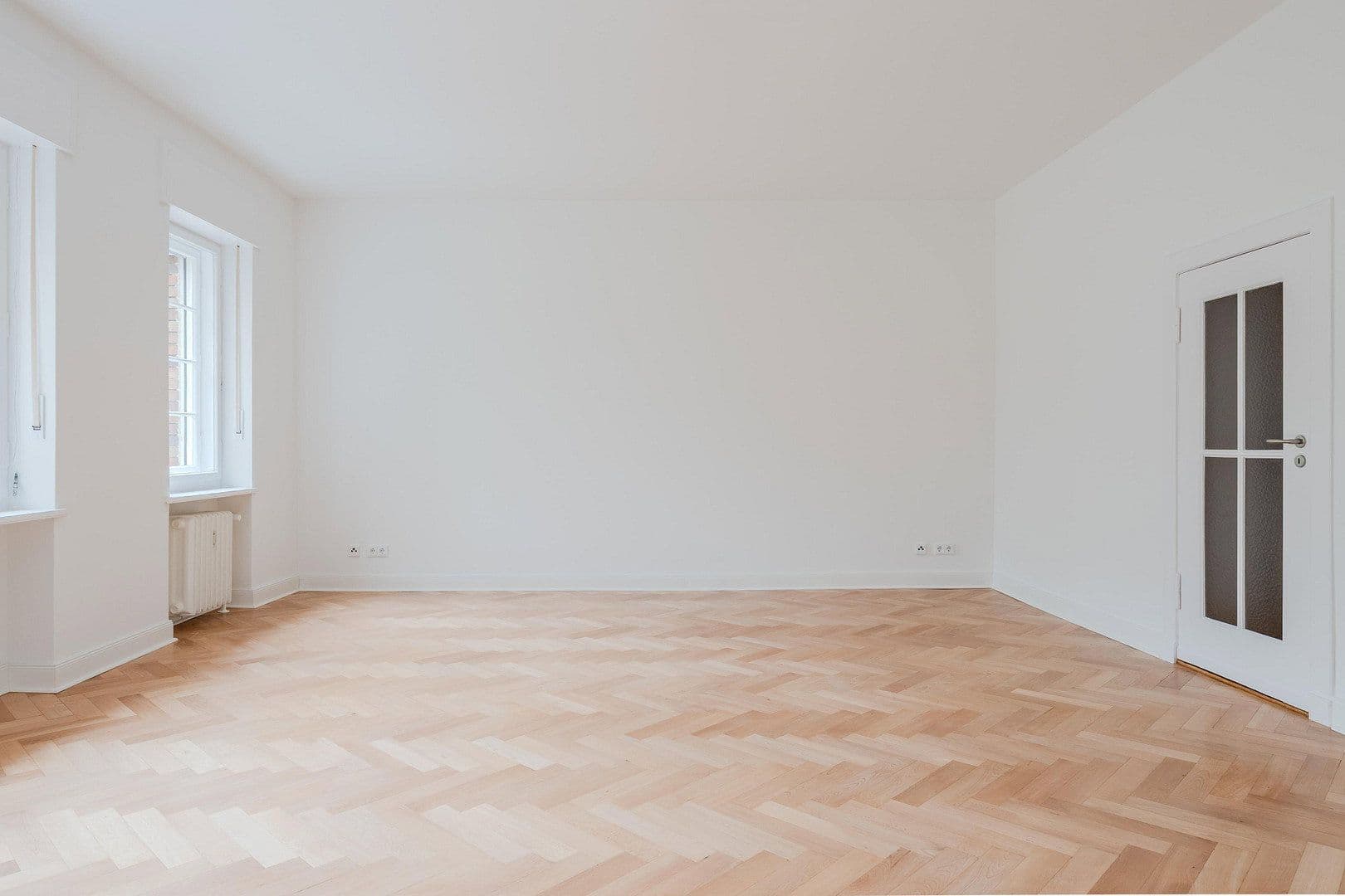 Prodej bytu 4+1 128 m², Düsseldorfer Str. 34, Berlin, Berlín Prodej bytu 4+1 128 m², Düsseldorfer Str. 34, Berlin, Berlín