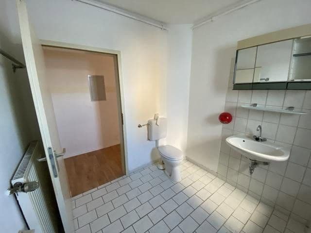 Pronájem bytu 2+1 60 m², Eisfelder Straße 34, Neustadt bei Coburg, Bavorsko Pronájem bytu 2+1 60 m², Eisfelder Straße 34, Neustadt bei Coburg, Bavorsko