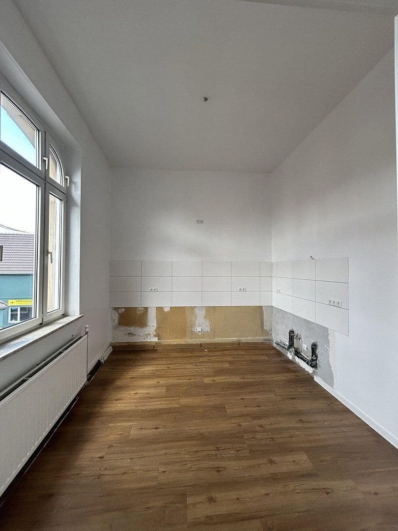Pronájem bytu 4+1 188 m², Friedrichstraße 7, Ludwigshafen, Porýní-Falc Pronájem bytu 4+1 188 m², Friedrichstraße 7, Ludwigshafen, Porýní-Falc