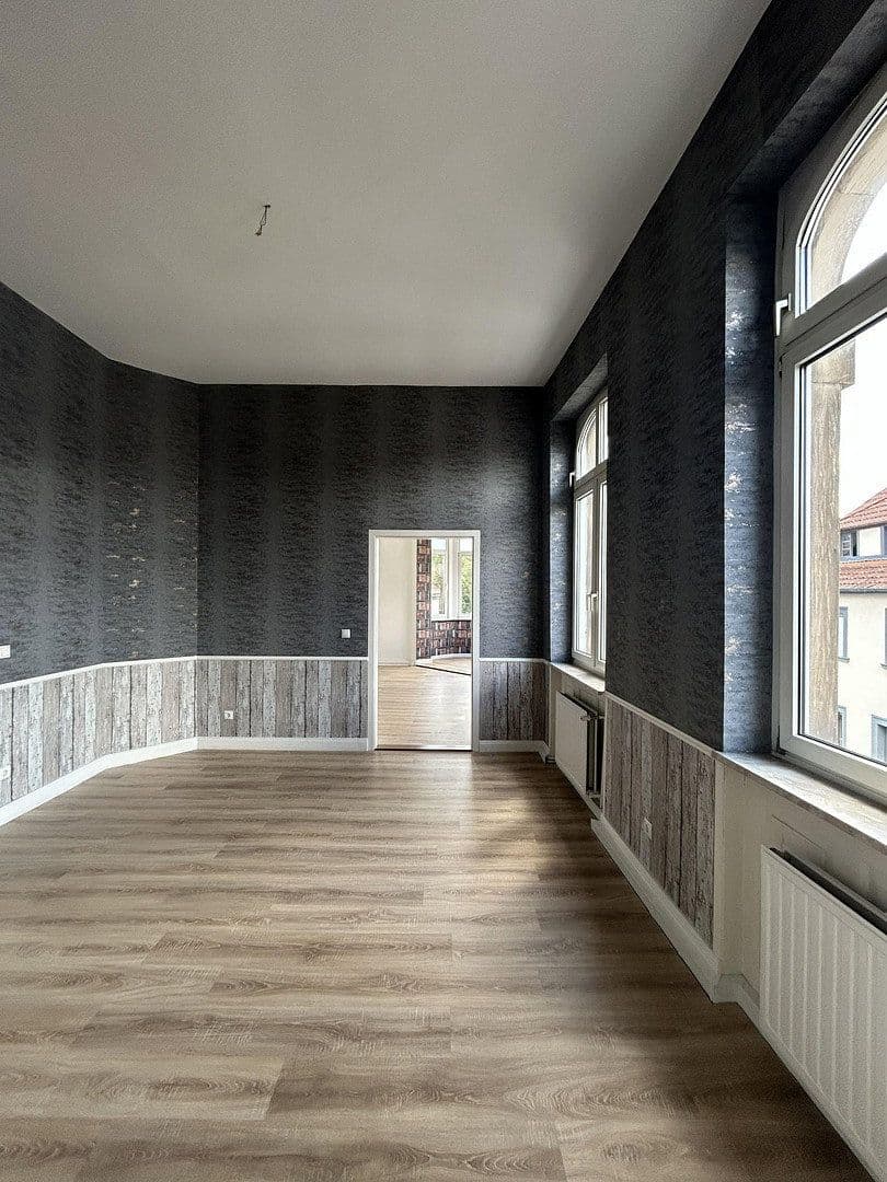 Pronájem bytu 4+1 188 m², Friedrichstraße 7, Ludwigshafen, Porýní-Falc Pronájem bytu 4+1 188 m², Friedrichstraße 7, Ludwigshafen, Porýní-Falc