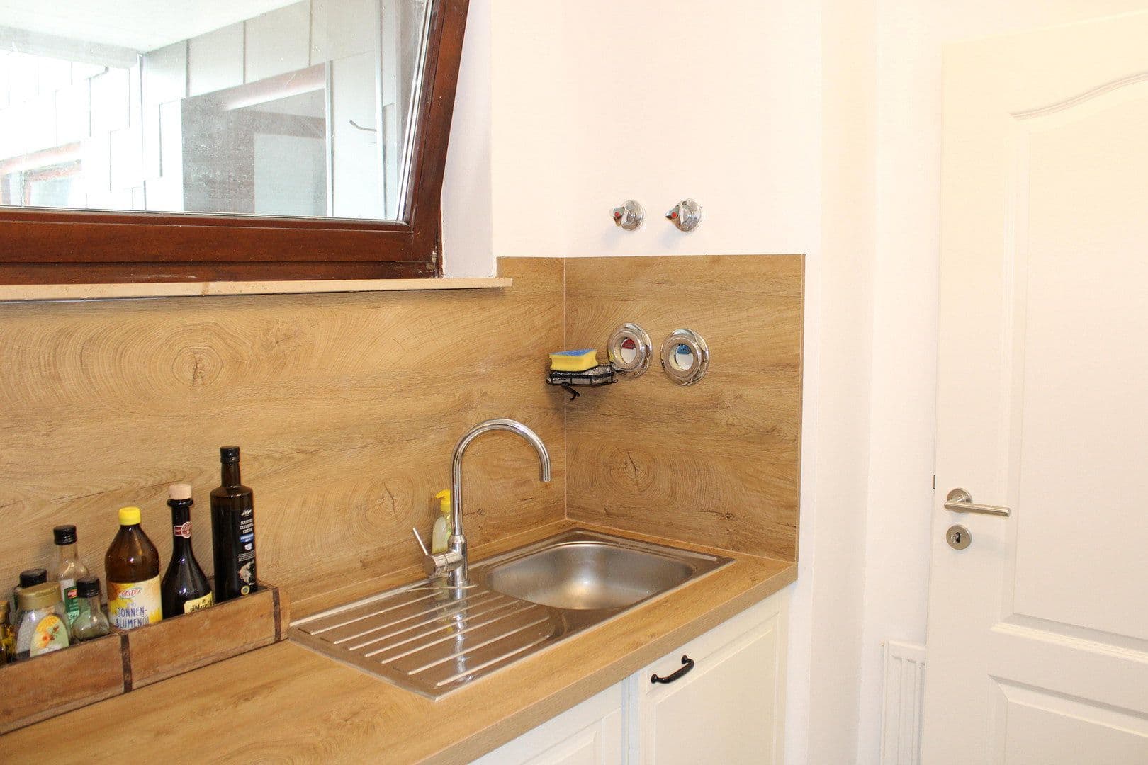 Pronájem bytu 2+1 73 m², S 6, 29, Mannheim, Bádensko-Württembersko Pronájem bytu 2+1 73 m², S 6, 29, Mannheim, Bádensko-Württembersko