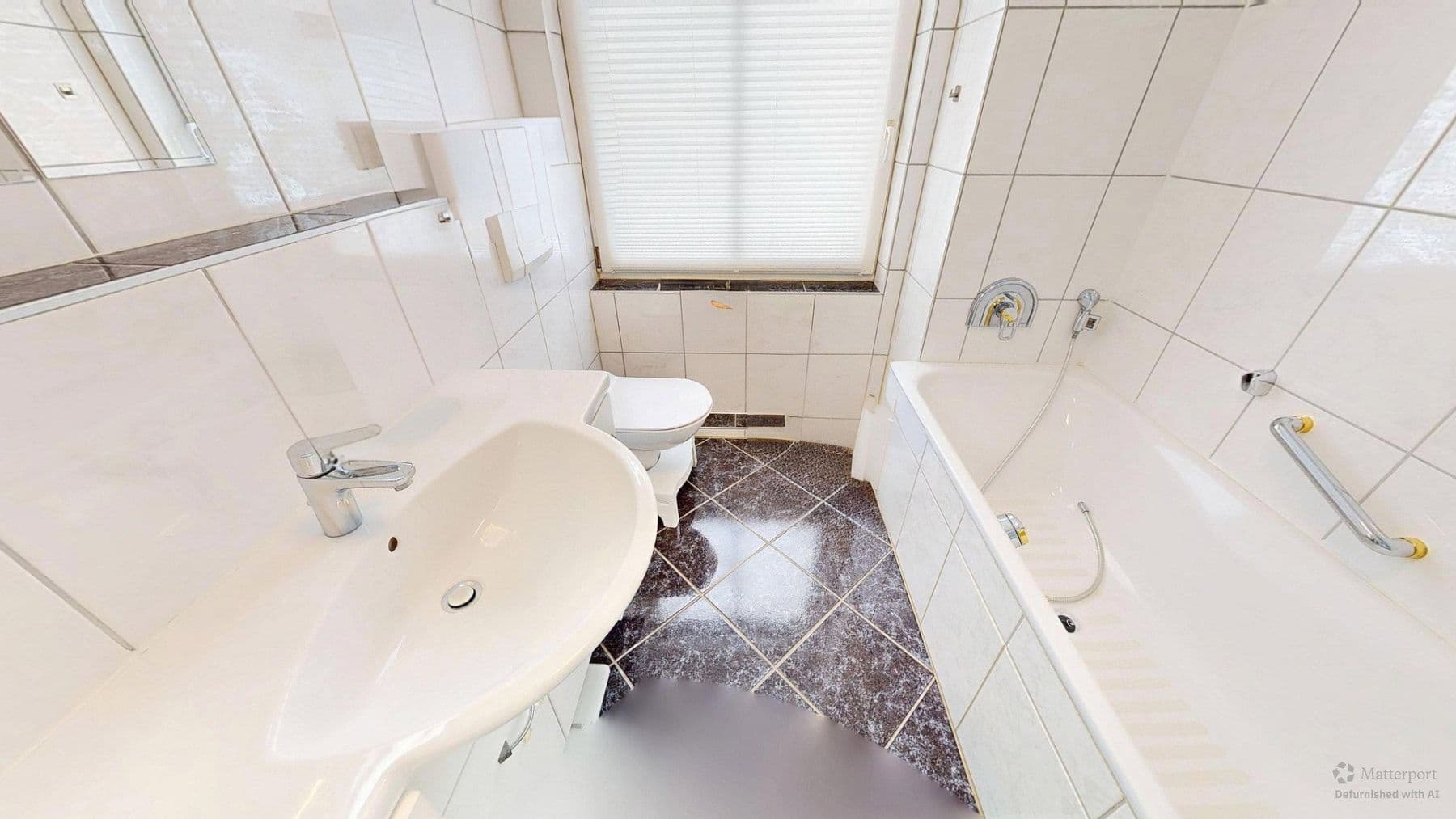 Pronájem domu 133 m², pozemek 260 m², Monheim am Rhein, Severní Porýní-Vestfálsko Pronájem domu 133 m², pozemek 260 m², Monheim am Rhein, Severní Porýní-Vestfálsko
