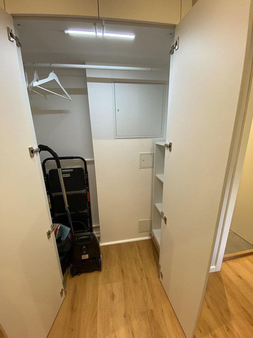 Pronájem bytu 2+1 56 m², Berlin, Berlín Pronájem bytu 2+1 56 m², Berlin, Berlín