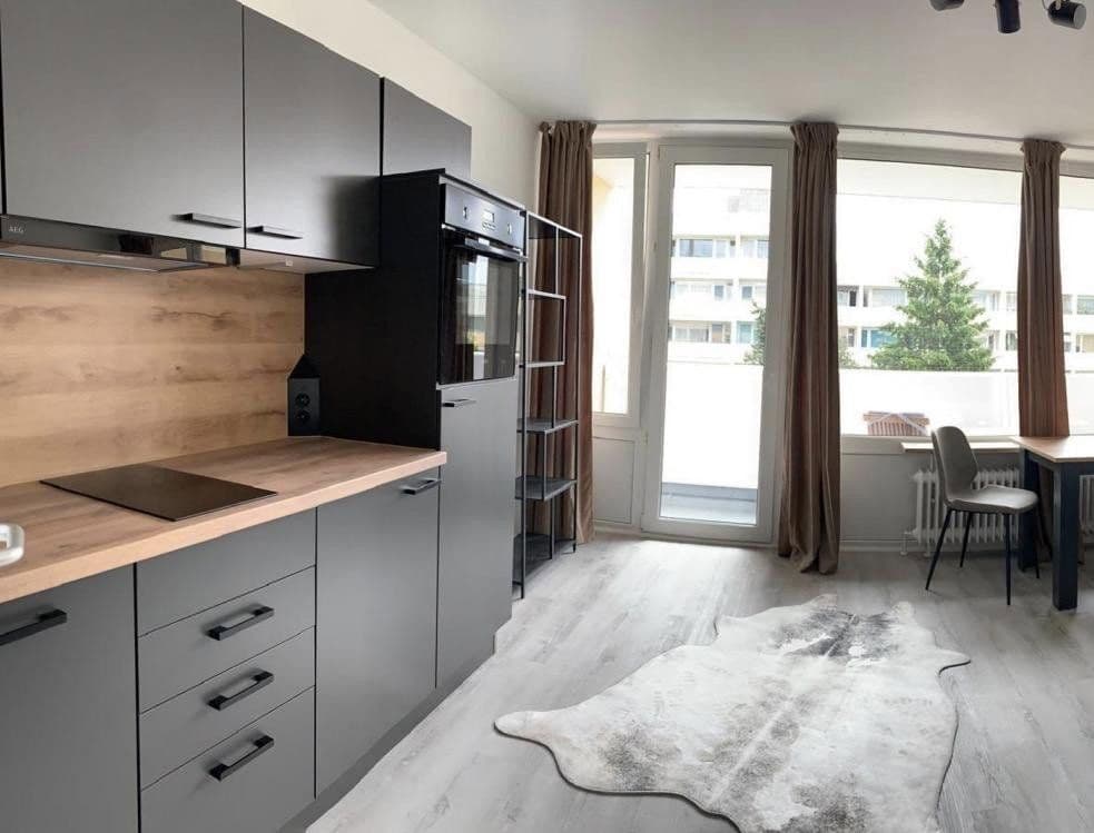 Pronájem bytu 1+1 34 m², Landsbergerstraße 443, München, Bavorsko Pronájem bytu 1+1 34 m², Landsbergerstraße 443, München, Bavorsko