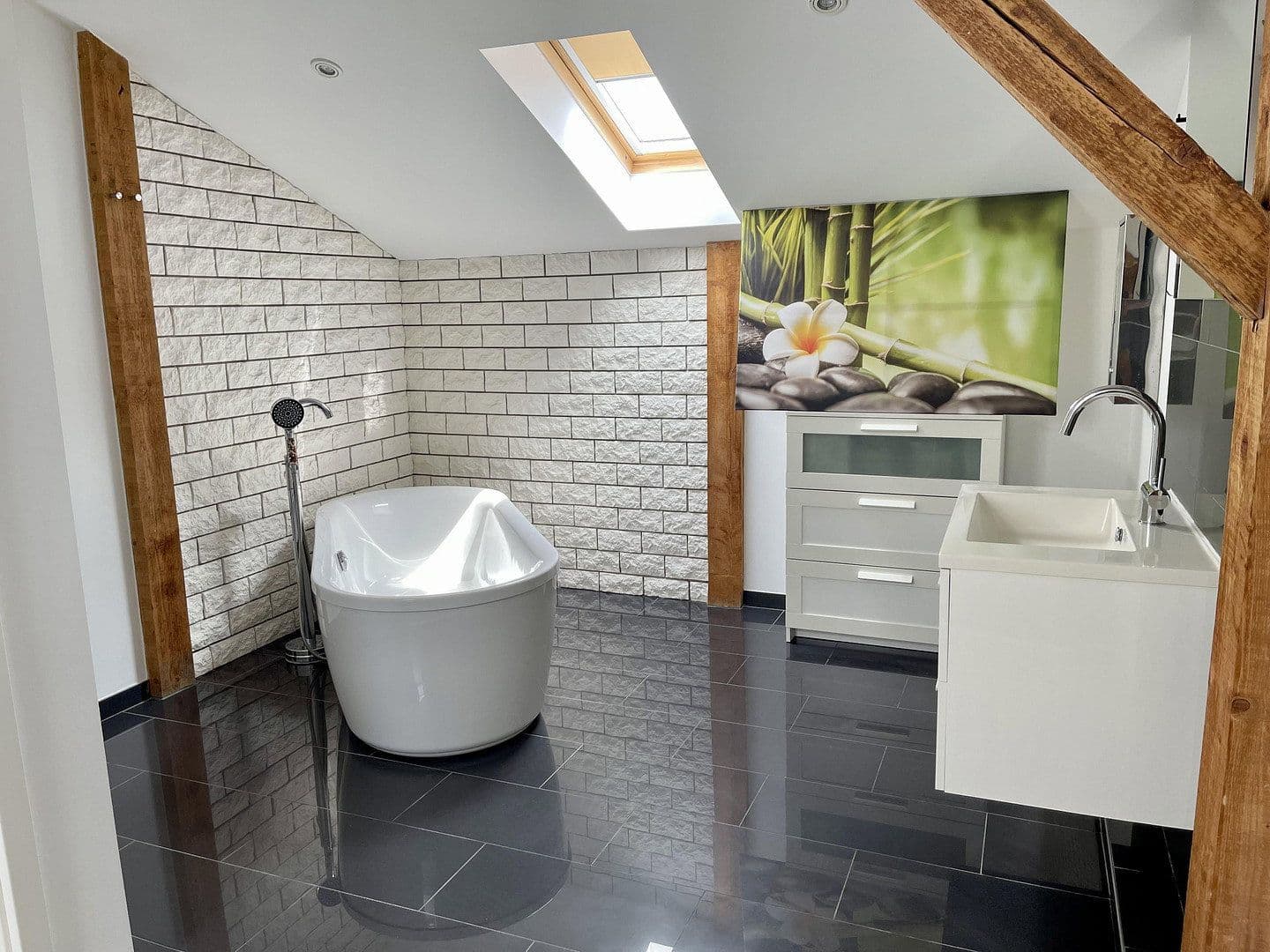 Prodej bytu 5+1 155 m², Nörvenich, Severní Porýní-Vestfálsko Prodej bytu 5+1 155 m², Nörvenich, Severní Porýní-Vestfálsko