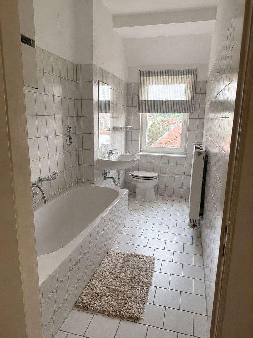 Pronájem bytu 4+1 82 m², Bahnhofstraße 2, Kyritz, Braniborsko Pronájem bytu 4+1 82 m², Bahnhofstraße 2, Kyritz, Braniborsko