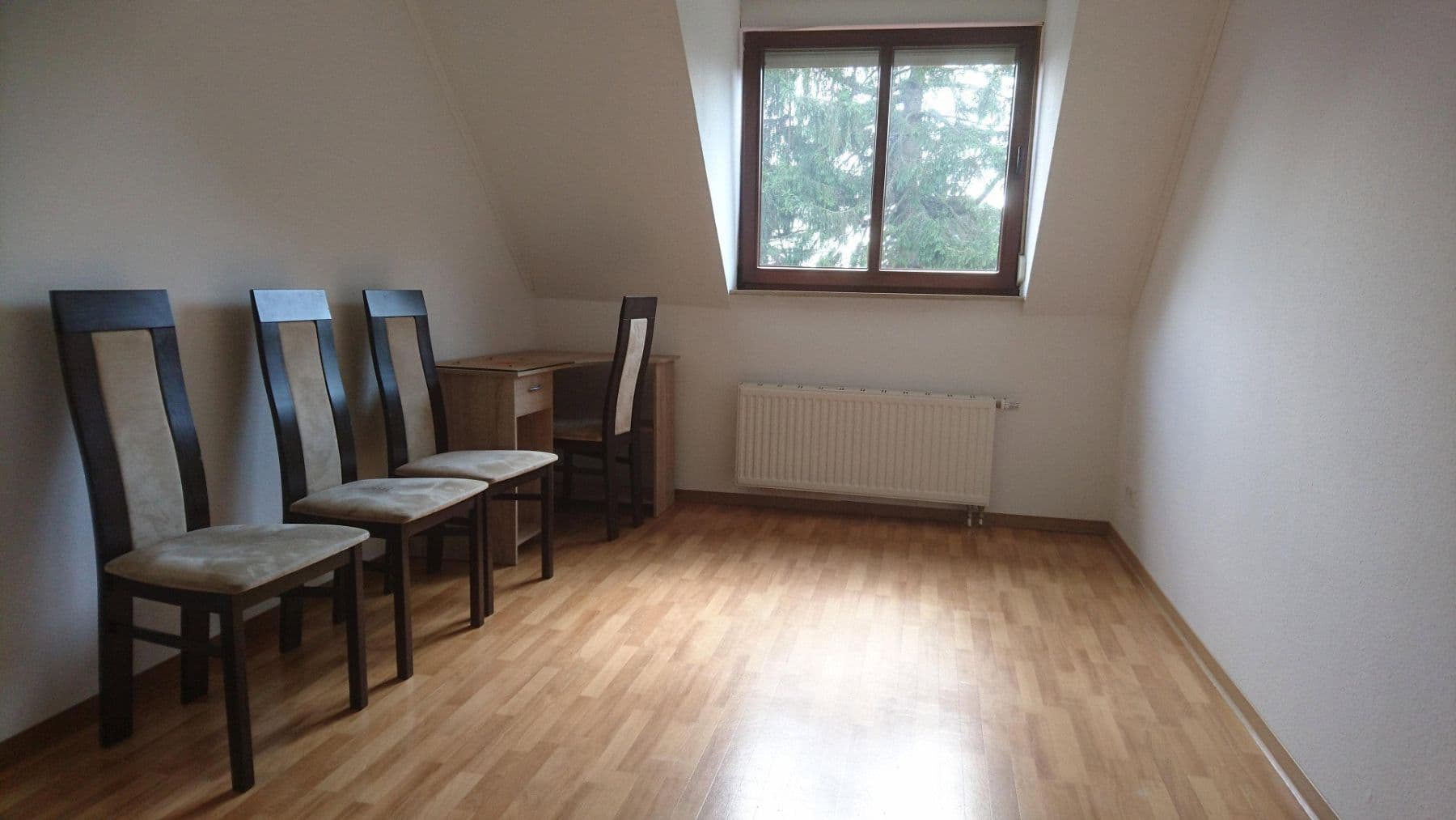 Pronájem bytu 5+1 135 m², Lotjeweg 37, Bremerhaven, Bremen Pronájem bytu 5+1 135 m², Lotjeweg 37, Bremerhaven, Bremen
