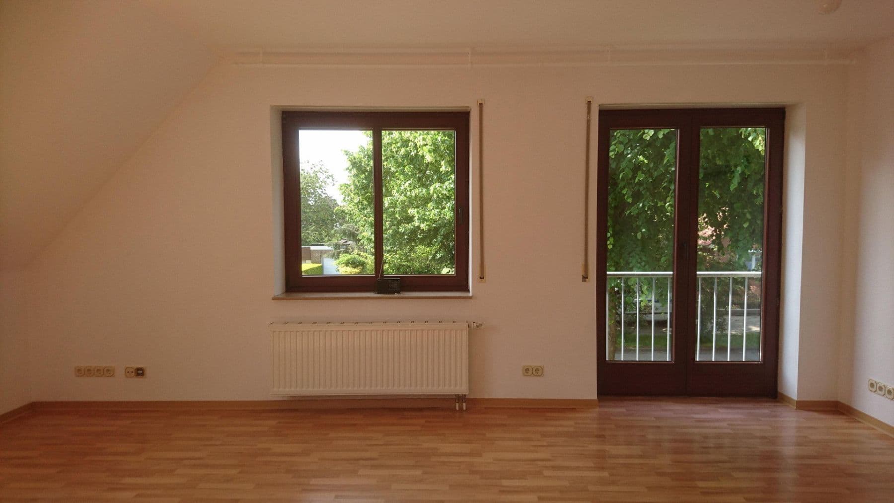 Pronájem bytu 5+1 135 m², Lotjeweg 37, Bremerhaven, Bremen Pronájem bytu 5+1 135 m², Lotjeweg 37, Bremerhaven, Bremen