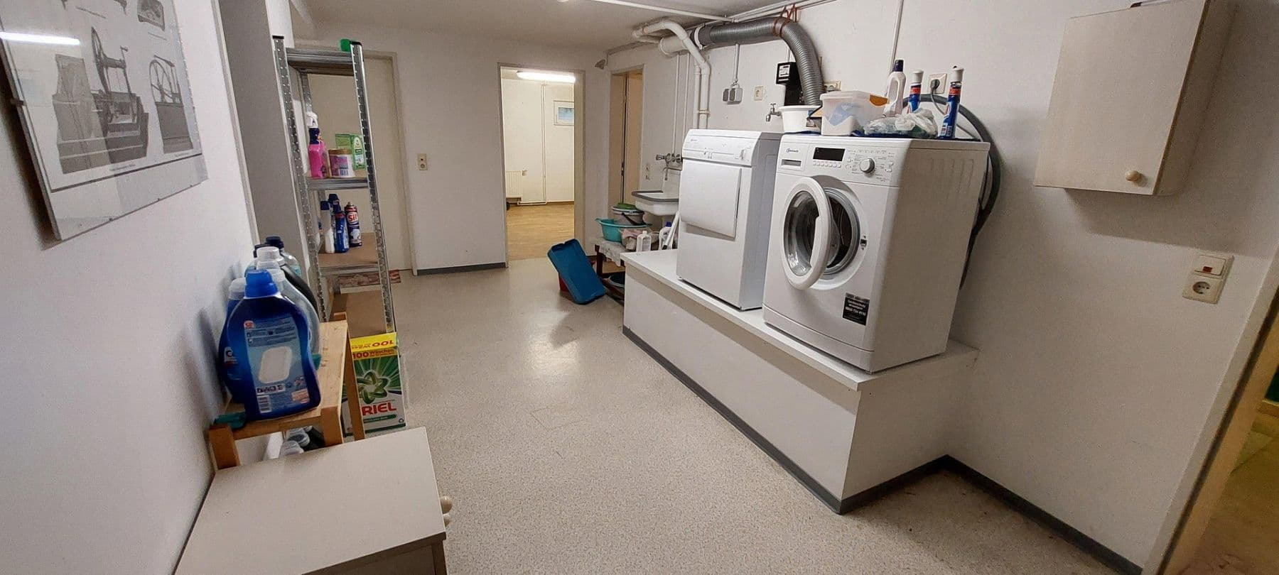 Pronájem bytu 5+1 135 m², Lotjeweg 37, Bremerhaven, Bremen Pronájem bytu 5+1 135 m², Lotjeweg 37, Bremerhaven, Bremen