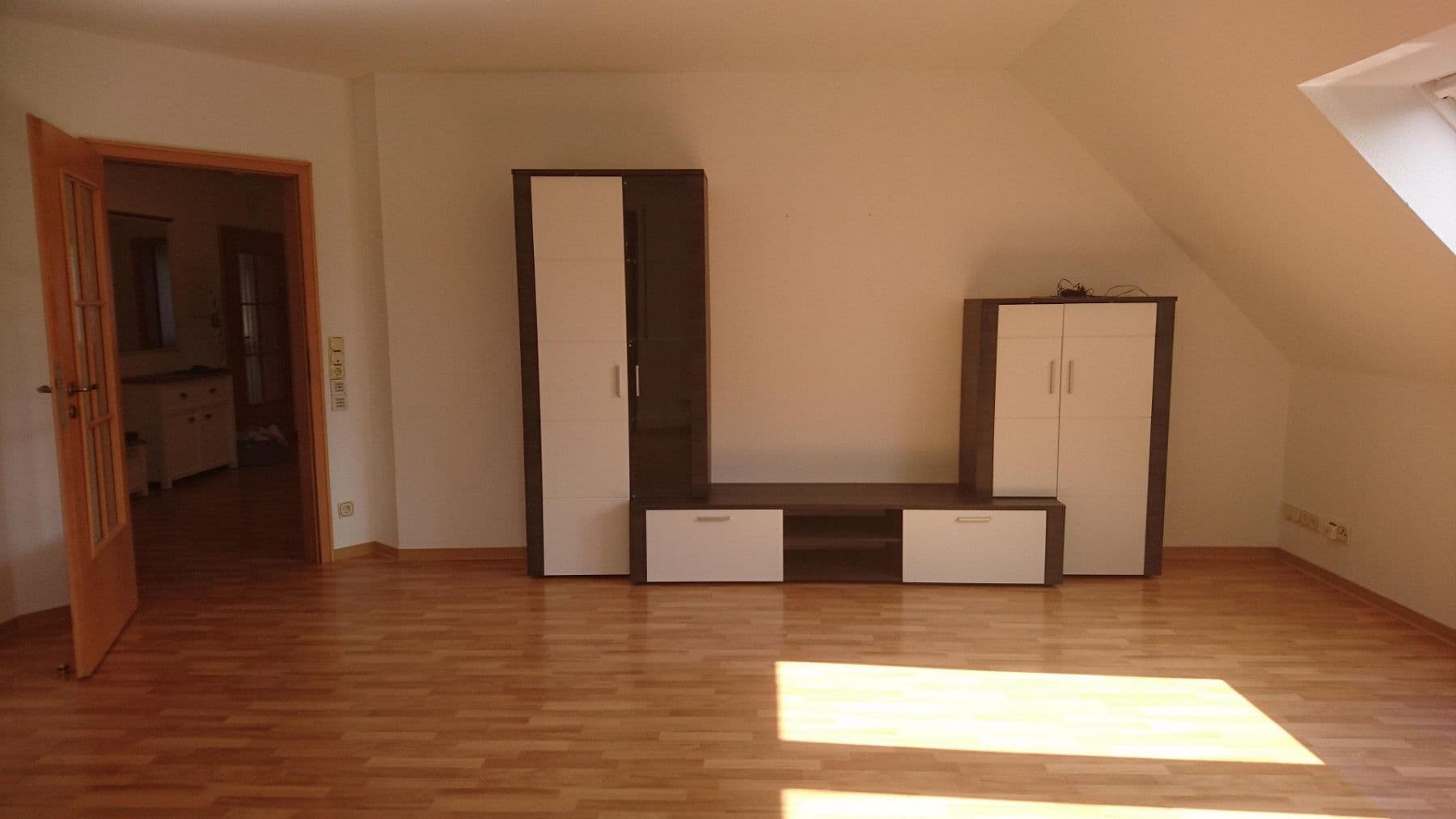 Pronájem bytu 5+1 135 m², Lotjeweg 37, Bremerhaven, Bremen Pronájem bytu 5+1 135 m², Lotjeweg 37, Bremerhaven, Bremen