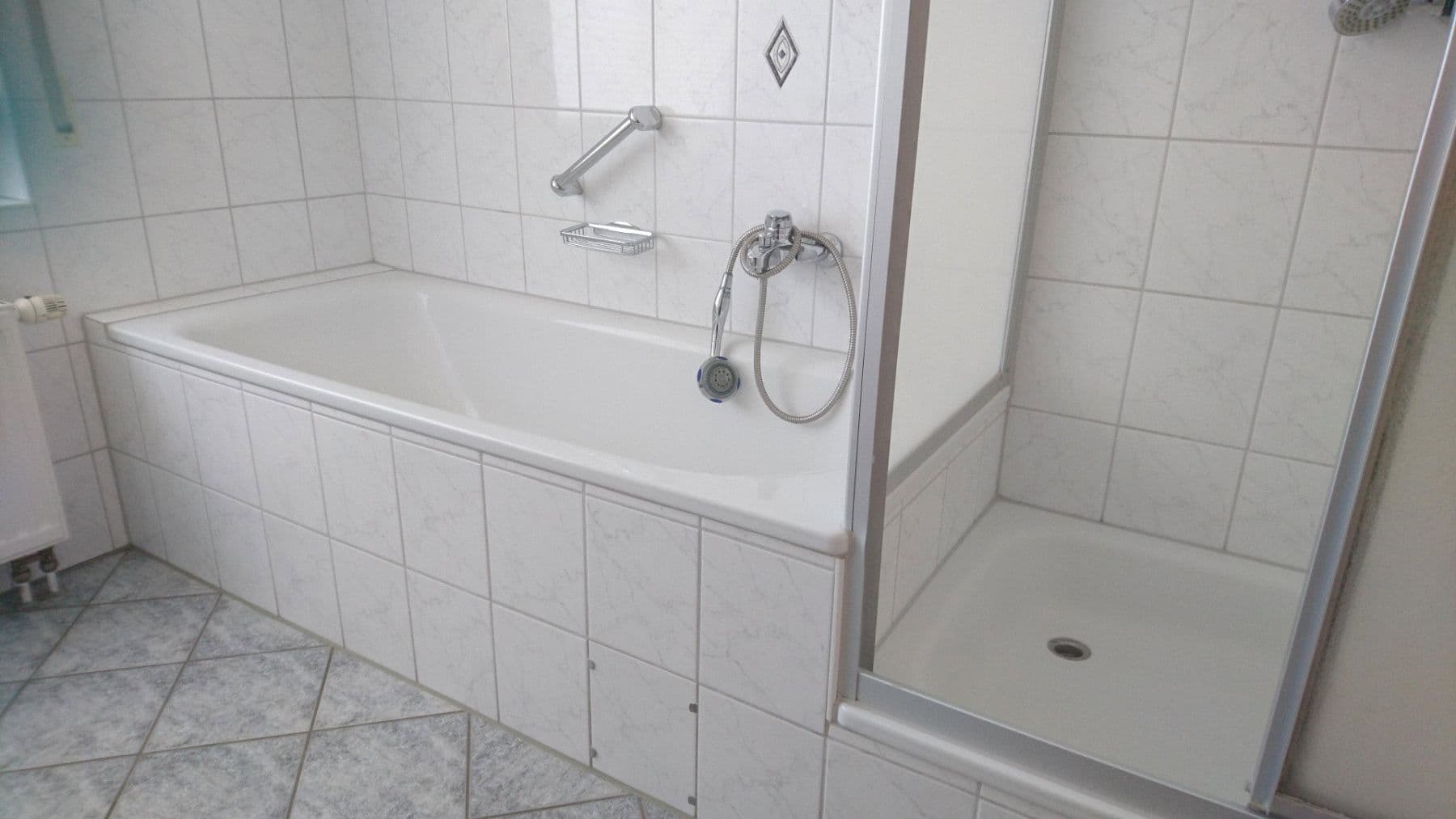 Pronájem bytu 5+1 135 m², Lotjeweg 37, Bremerhaven, Bremen Pronájem bytu 5+1 135 m², Lotjeweg 37, Bremerhaven, Bremen