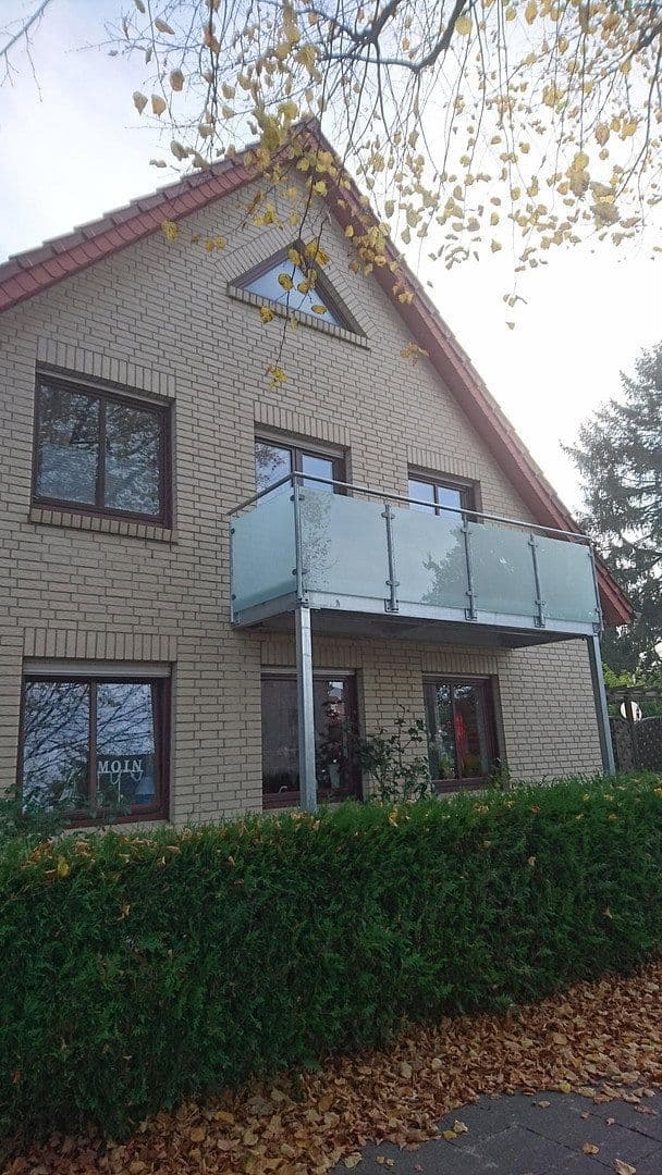 Pronájem bytu 5+1 135 m², Lotjeweg 37, Bremerhaven, Bremen Pronájem bytu 5+1 135 m², Lotjeweg 37, Bremerhaven, Bremen