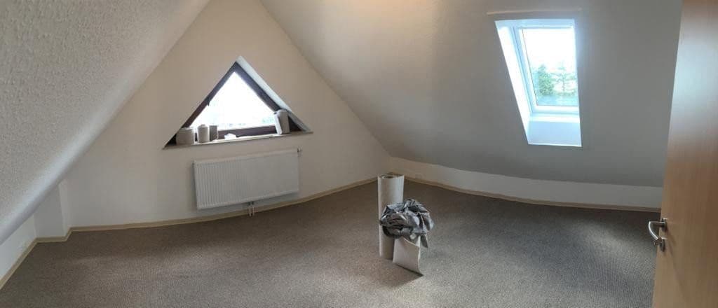 Pronájem bytu 5+1 135 m², Lotjeweg 37, Bremerhaven, Bremen Pronájem bytu 5+1 135 m², Lotjeweg 37, Bremerhaven, Bremen