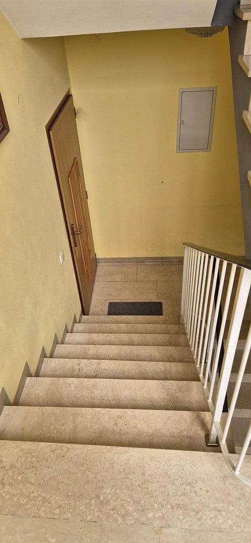 Prodej domu 229 m², pozemek 1.040 m², Biberbach, Bavorsko Prodej domu 229 m², pozemek 1.040 m², Biberbach, Bavorsko