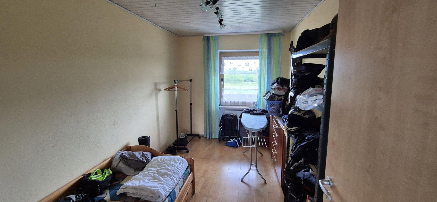 Prodej domu 229 m², pozemek 1.040 m², Biberbach, Bavorsko Prodej domu 229 m², pozemek 1.040 m², Biberbach, Bavorsko