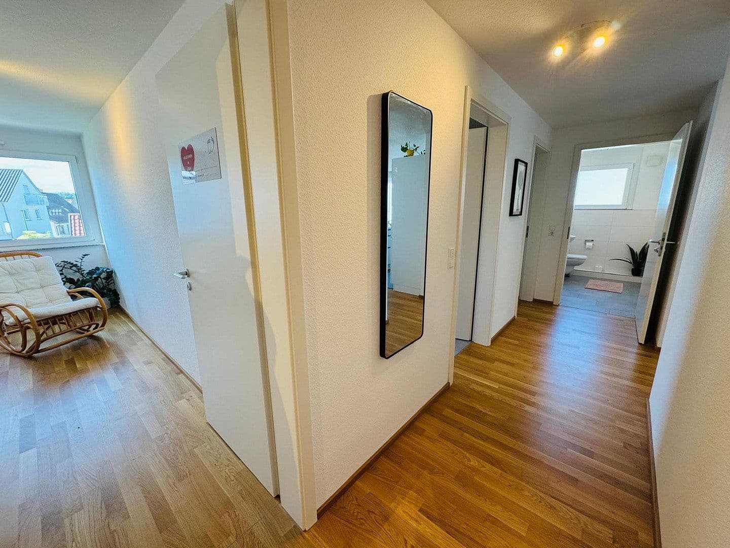 Pronájem bytu 4+1 91 m², Wolfschlugen, Bádensko-Württembersko Pronájem bytu 4+1 91 m², Wolfschlugen, Bádensko-Württembersko