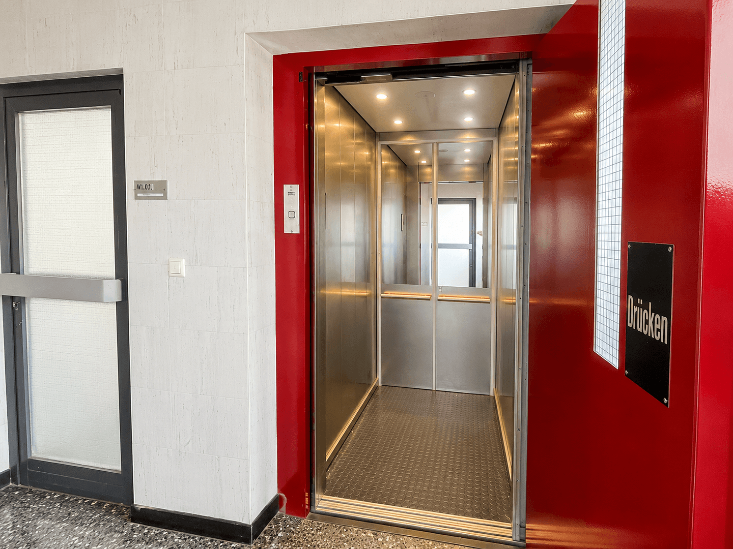 Pronájem bytu 3+1 74 m², Am Wehrbusch 7, Laatzen, Dolní Sasko Pronájem bytu 3+1 74 m², Am Wehrbusch 7, Laatzen, Dolní Sasko