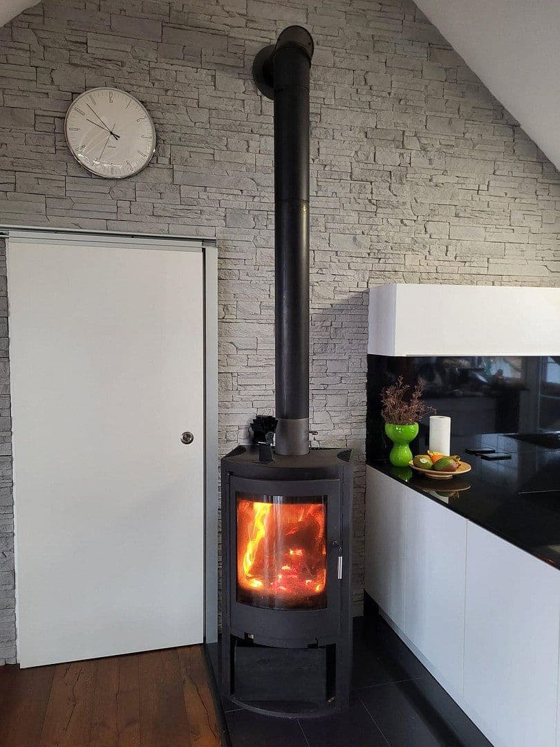Prodej bytu 3+1 120 m², Hausen im Wiesental, Bádensko-Württembersko Prodej bytu 3+1 120 m², Hausen im Wiesental, Bádensko-Württembersko