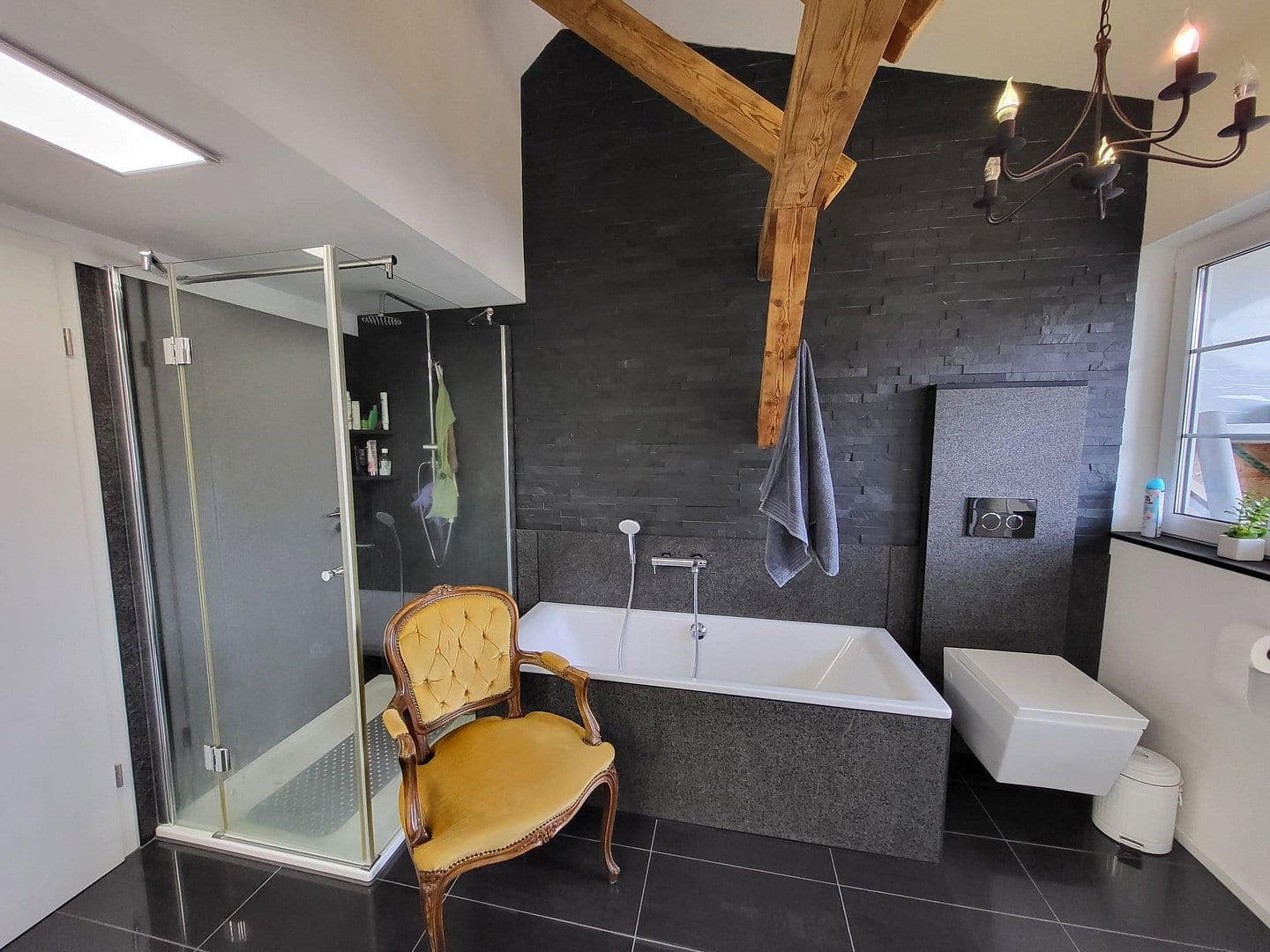 Prodej bytu 3+1 120 m², Hausen im Wiesental, Bádensko-Württembersko Prodej bytu 3+1 120 m², Hausen im Wiesental, Bádensko-Württembersko