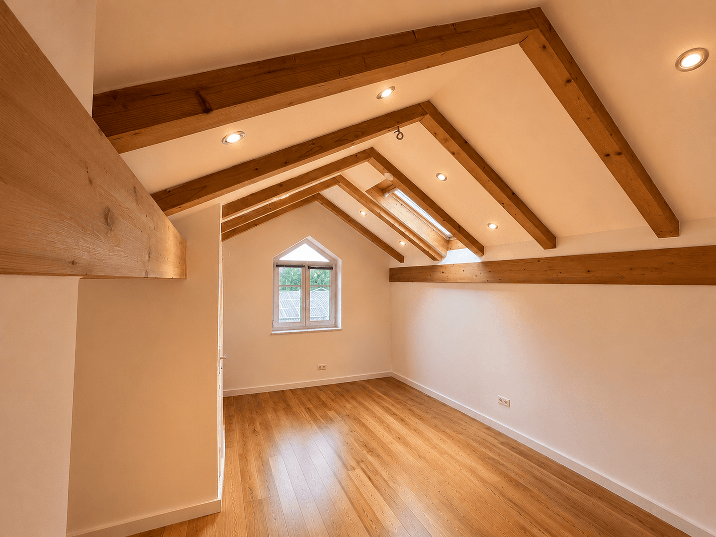 Prodej domu 196 m², pozemek 866 m², Bernau am Chiemsee, Bavorsko Prodej domu 196 m², pozemek 866 m², Bernau am Chiemsee, Bavorsko