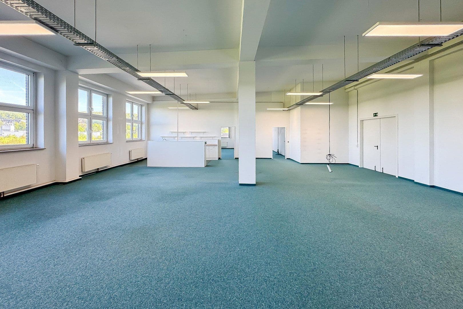 Pronájem nebytového prostoru 195 m², Stockumer Straße 28, Witten, Severní Porýní-Vestfálsko Pronájem nebytového prostoru 195 m², Stockumer Straße 28, Witten, Severní Porýní-Vestfálsko