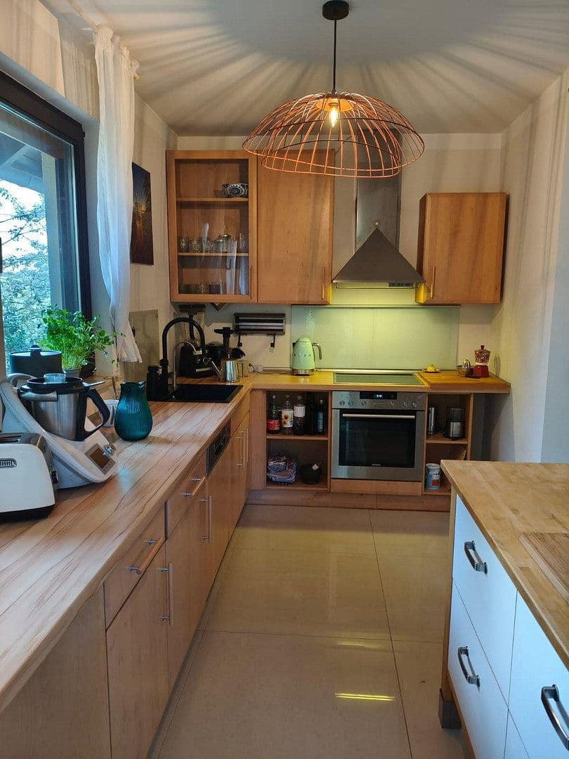 Prodej domu 266 m², pozemek 1.300 m², Schlehenweg 37, Heidenrod, Hessen Prodej domu 266 m², pozemek 1.300 m², Schlehenweg 37, Heidenrod, Hessen