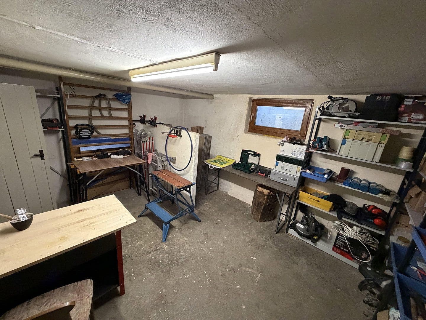 Prodej domu 153 m², pozemek 350 m², Birkhahnstraße 21, Waiblingen, Bádensko-Württembersko Prodej domu 153 m², pozemek 350 m², Birkhahnstraße 21, Waiblingen, Bádensko-Württembersko