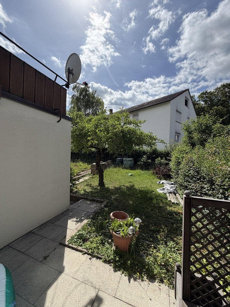 Prodej domu 153 m², pozemek 350 m², Birkhahnstraße 21, Waiblingen, Bádensko-Württembersko Prodej domu 153 m², pozemek 350 m², Birkhahnstraße 21, Waiblingen, Bádensko-Württembersko