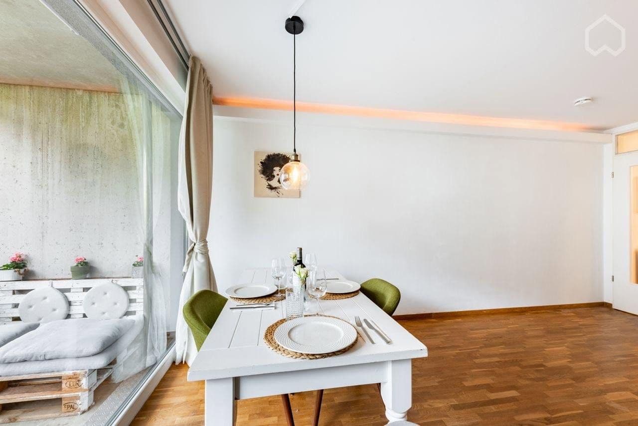 Pronájem bytu 3+1 70 m², Hamburg, Hamburg Pronájem bytu 3+1 70 m², Hamburg, Hamburg