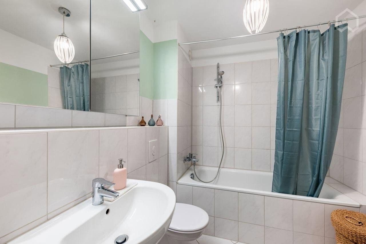 Pronájem bytu 3+1 70 m², Hamburg, Hamburg Pronájem bytu 3+1 70 m², Hamburg, Hamburg