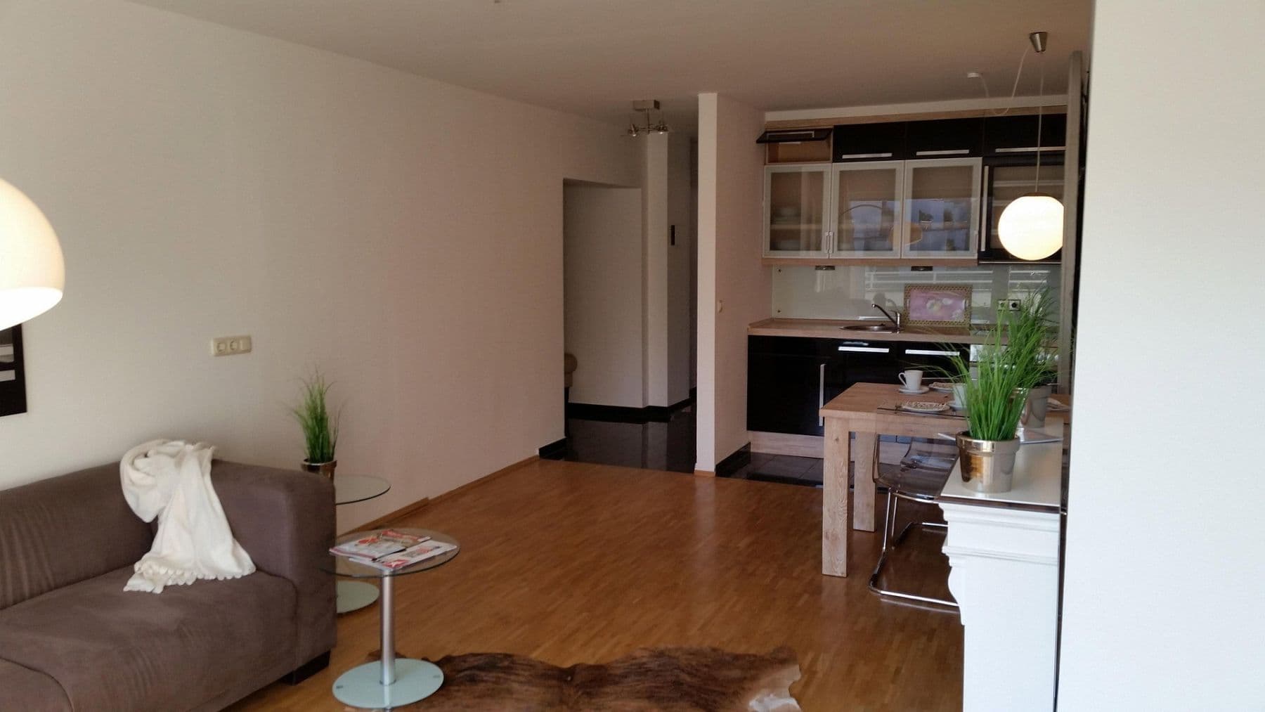 Pronájem bytu 2+1 60 m², Dürenerstr. 132, Köln, Severní Porýní-Vestfálsko Pronájem bytu 2+1 60 m², Dürenerstr. 132, Köln, Severní Porýní-Vestfálsko