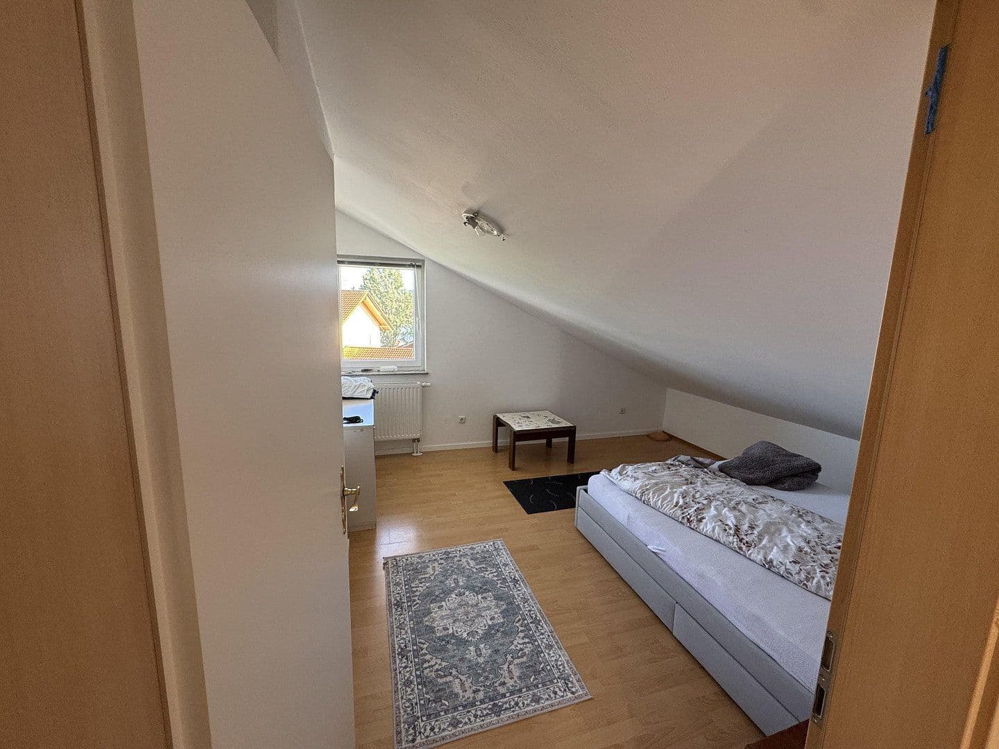Pronájem bytu 3+1 65 m², Am Marschallfeld 4 a, Valley, Bavorsko Pronájem bytu 3+1 65 m², Am Marschallfeld 4 a, Valley, Bavorsko