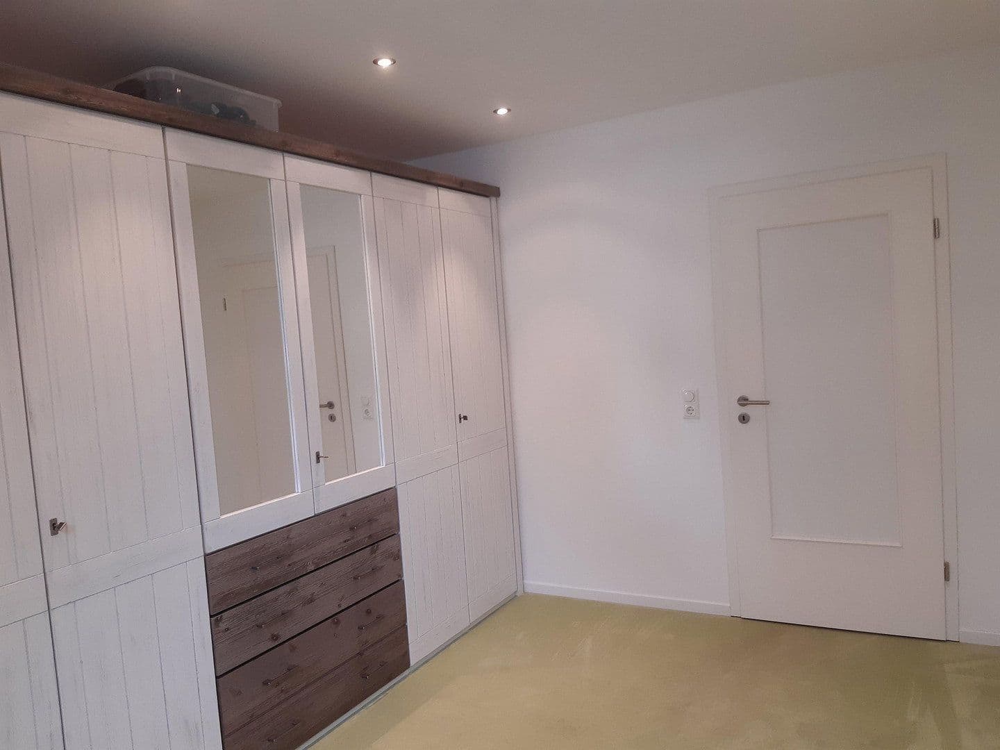 Pronájem bytu 1+1 80 m², Erftstadt, Severní Porýní-Vestfálsko Pronájem bytu 1+1 80 m², Erftstadt, Severní Porýní-Vestfálsko