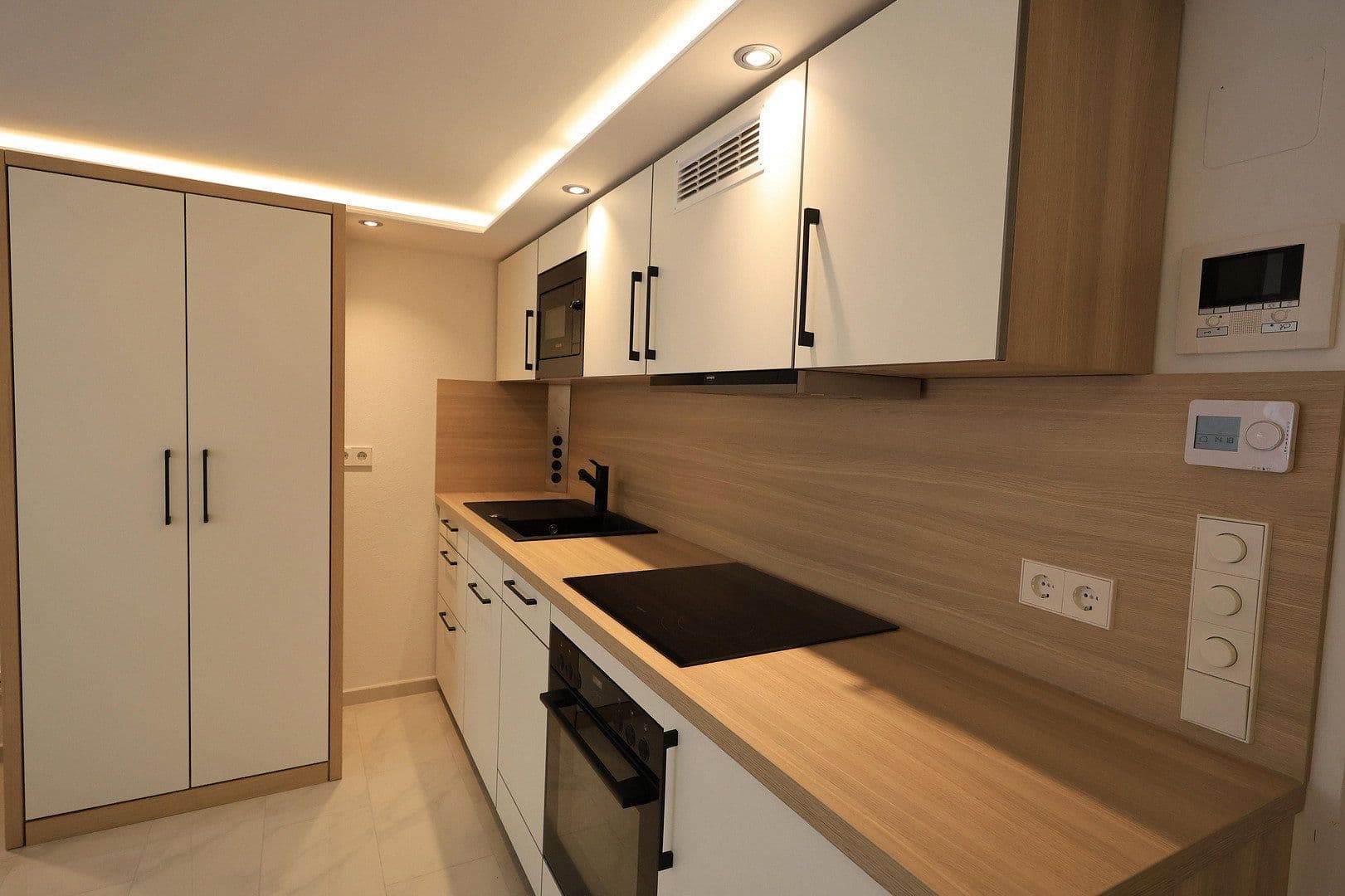 Pronájem bytu 1+1 30 m², Leinfelden-Echterdingen, Bádensko-Württembersko Pronájem bytu 1+1 30 m², Leinfelden-Echterdingen, Bádensko-Württembersko