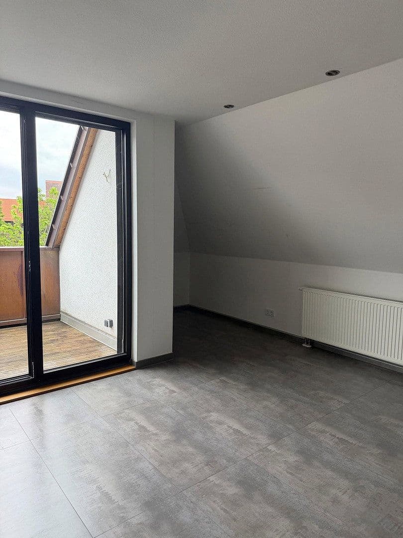 Pronájem bytu 1+1 106 m², Heddesheim, Bádensko-Württembersko Pronájem bytu 1+1 106 m², Heddesheim, Bádensko-Württembersko