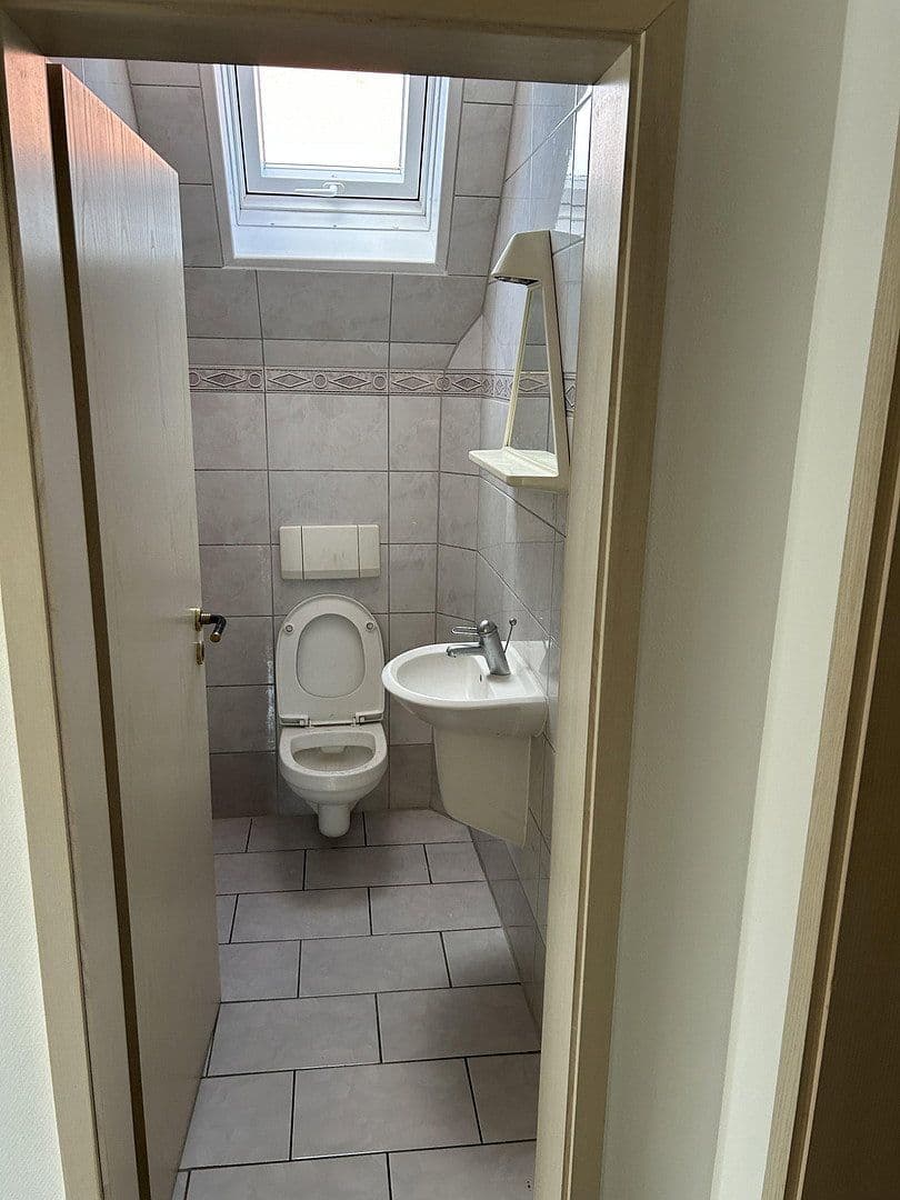 Pronájem bytu 3+1 102 m², Dietzenbach, Hessen Pronájem bytu 3+1 102 m², Dietzenbach, Hessen