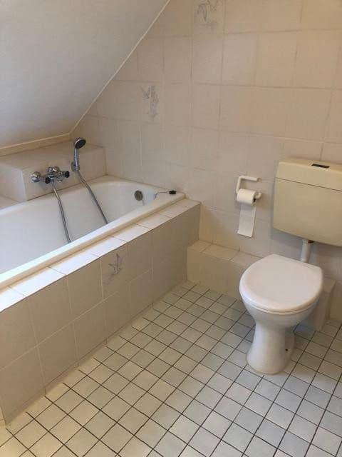 Pronájem bytu 3+1 85 m², Ortheck 2, Witten, Severní Porýní-Vestfálsko Pronájem bytu 3+1 85 m², Ortheck 2, Witten, Severní Porýní-Vestfálsko