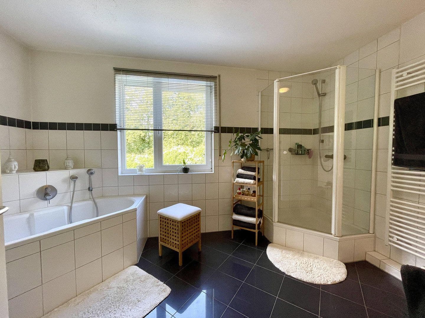 Prodej domu 200 m², pozemek 236 m², Darmstadt, Hessen Prodej domu 200 m², pozemek 236 m², Darmstadt, Hessen