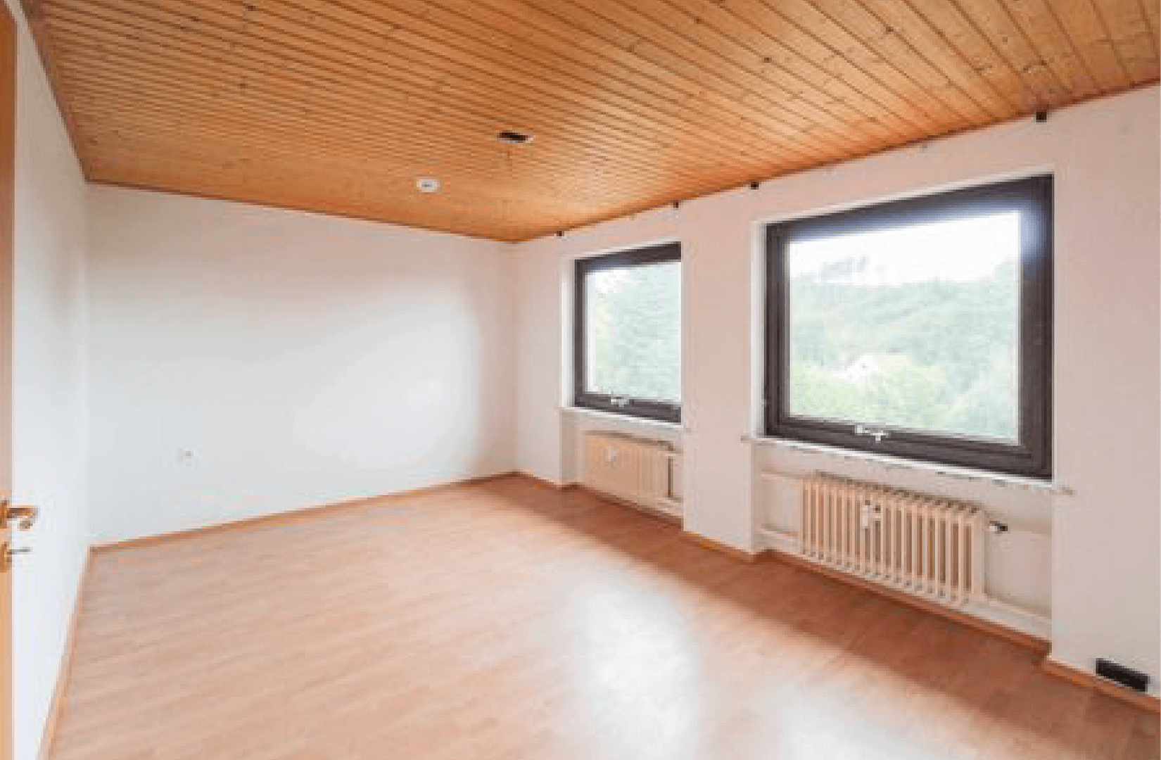 Prodej domu 195 m², pozemek 518 m², Bad Sachsa, Dolní Sasko Prodej domu 195 m², pozemek 518 m², Bad Sachsa, Dolní Sasko