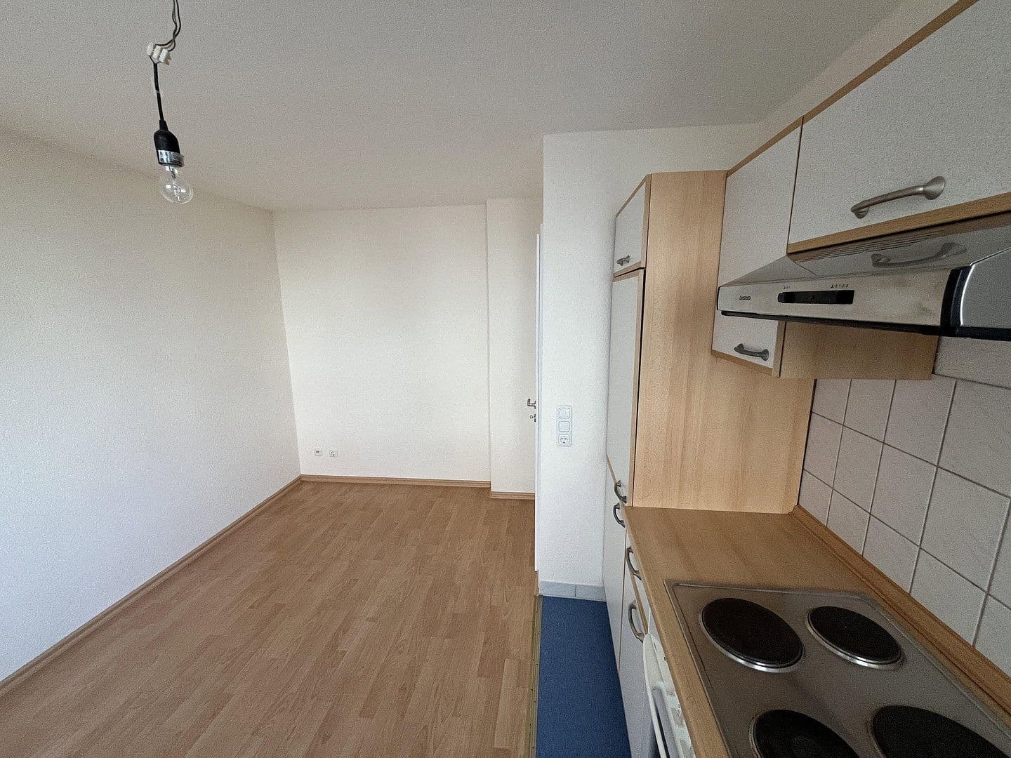 Pronájem bytu 1+kk 37 m², Sadowastr. 2, Lübeck, Šlesvicko-Holštýnsko Pronájem bytu 1+kk 37 m², Sadowastr. 2, Lübeck, Šlesvicko-Holštýnsko