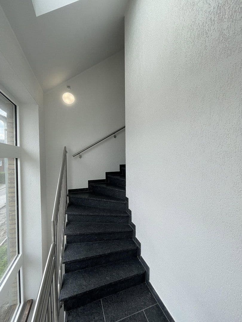 Pronájem bytu 3+1 88 m², Kempen, Severní Porýní-Vestfálsko Pronájem bytu 3+1 88 m², Kempen, Severní Porýní-Vestfálsko