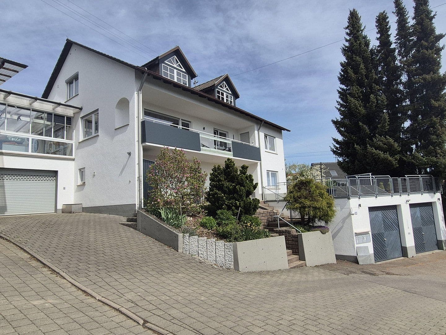 Prodej domu 283 m², pozemek 1.005 m², Unterdorf 24, Rottweil, Bádensko-Württembersko Prodej domu 283 m², pozemek 1.005 m², Unterdorf 24, Rottweil, Bádensko-Württembersko