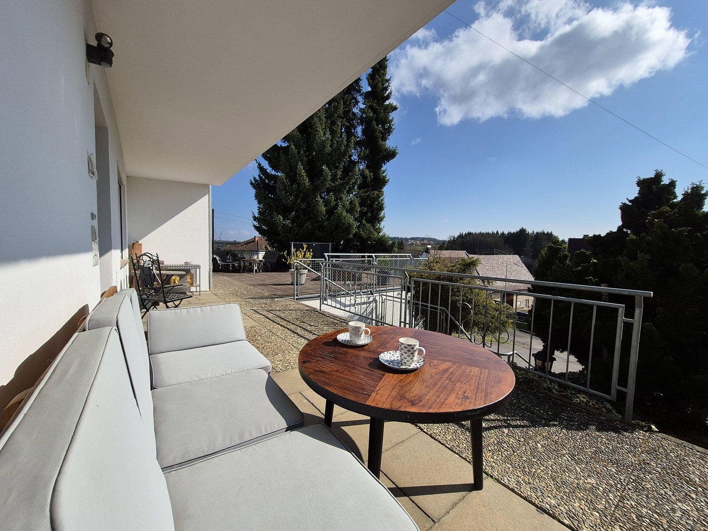 Prodej domu 283 m², pozemek 1.005 m², Unterdorf 24, Rottweil, Bádensko-Württembersko Prodej domu 283 m², pozemek 1.005 m², Unterdorf 24, Rottweil, Bádensko-Württembersko
