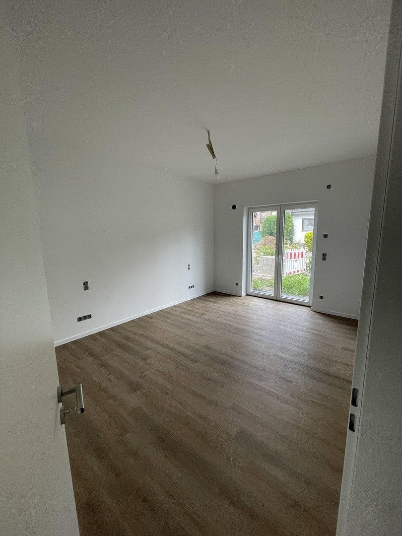 Pronájem bytu 4+1 122 m², Kempen, Severní Porýní-Vestfálsko Pronájem bytu 4+1 122 m², Kempen, Severní Porýní-Vestfálsko