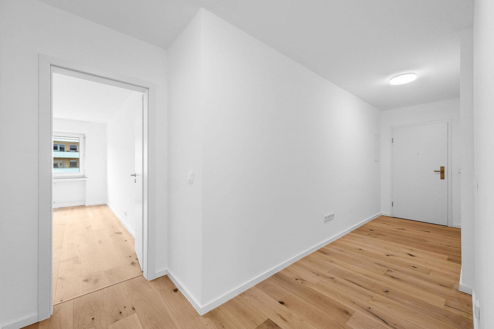 Prodej bytu 3+1 68 m², München, Bavorsko Prodej bytu 3+1 68 m², München, Bavorsko