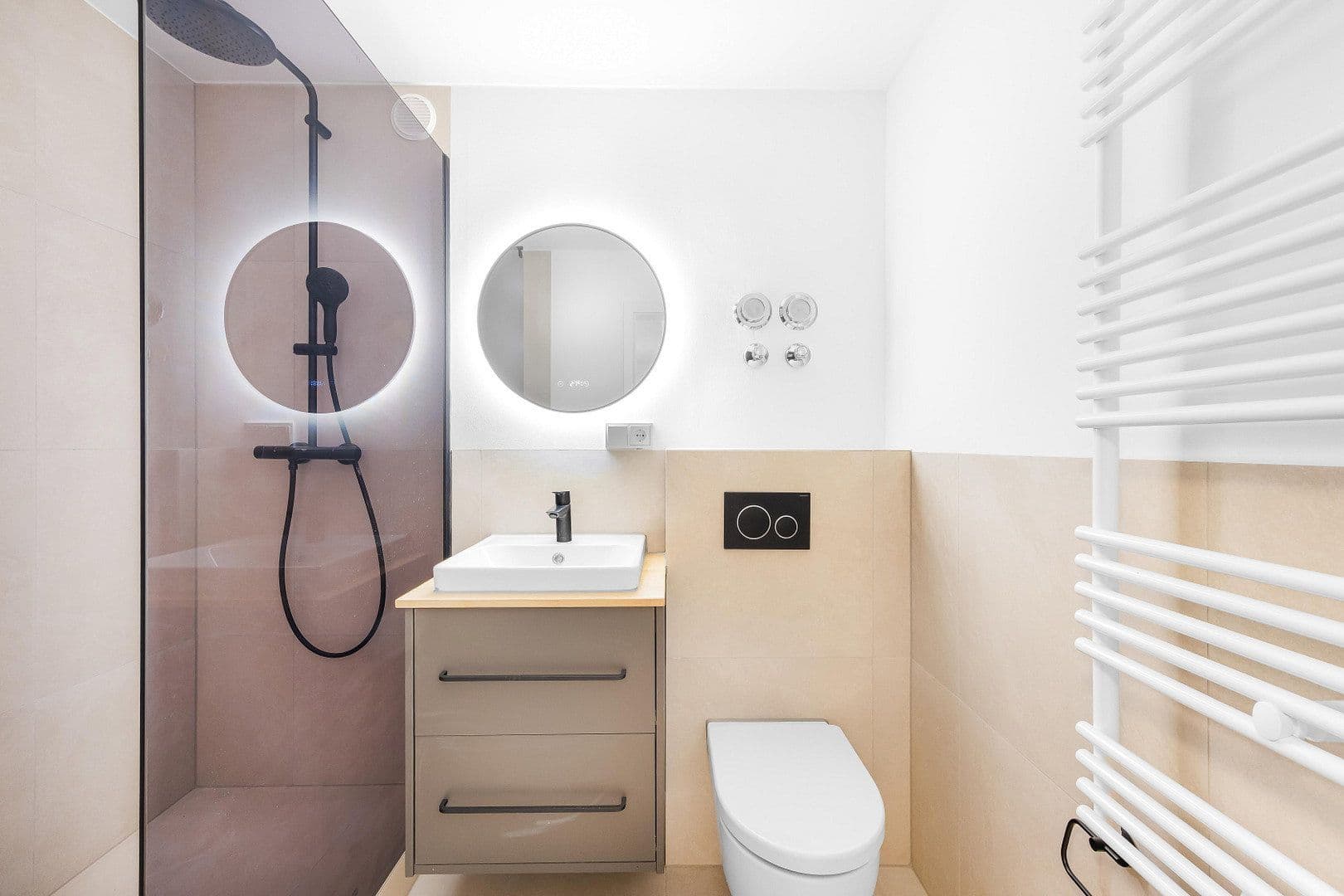 Prodej bytu 3+1 68 m², München, Bavorsko Prodej bytu 3+1 68 m², München, Bavorsko